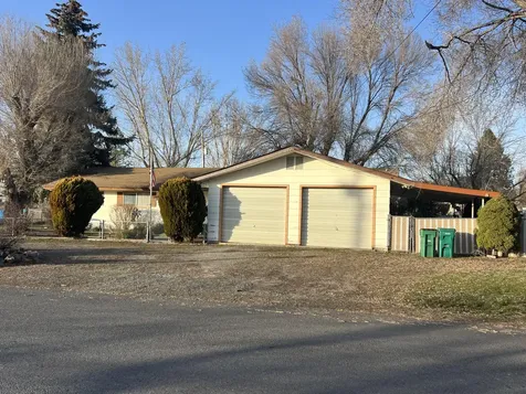3519 Onyx Avenue Klamath Falls OR 97603