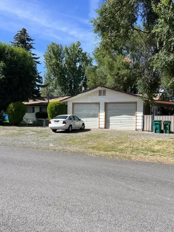 3519 Onyx Avenue Klamath Falls OR 97603