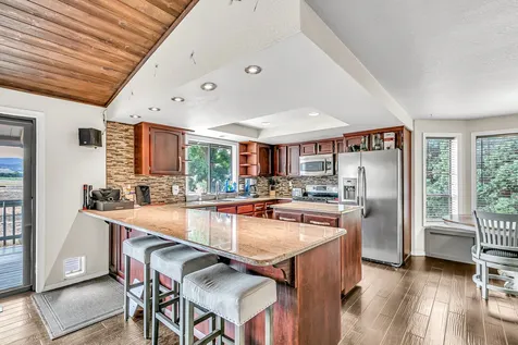 2815 Sonnet Lane Medford OR 97504