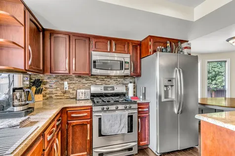 2815 Sonnet Lane Medford OR 97504