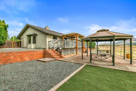 2815 Sonnet Lane Medford OR 97504