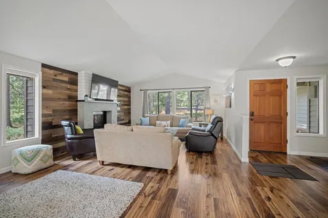 18020 Sandhill Lane Sunriver OR 97707