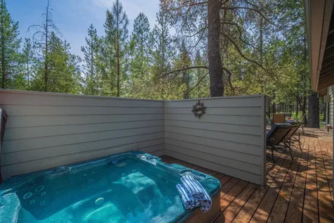 18020 Sandhill Lane Sunriver OR 97707