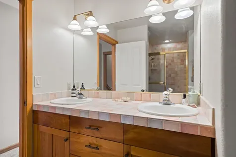 651 NW Morelock Court Bend OR 97703