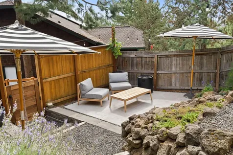 651 NW Morelock Court Bend OR 97703