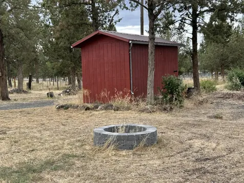 3444 SE Umatilla Loop Prineville OR 97754