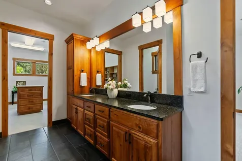 2679 Niagara Court Bend OR 97703