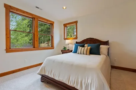 2679 Niagara Court Bend OR 97703