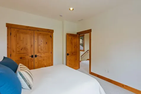 2679 Niagara Court Bend OR 97703