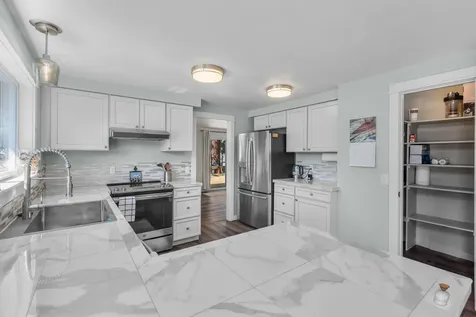 61174 Tapadera Street Bend OR 97702