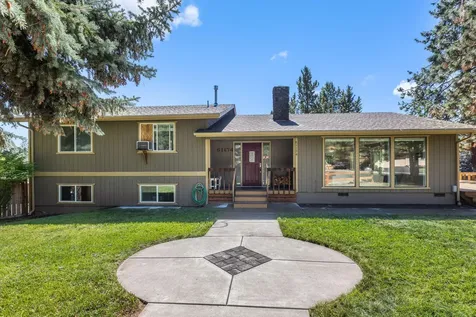 61174 Tapadera Street Bend OR 97702