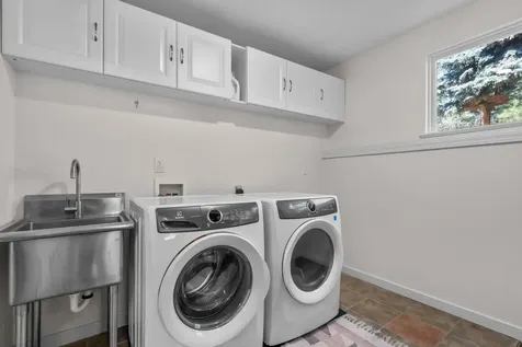 61174 Tapadera Street Bend OR 97702