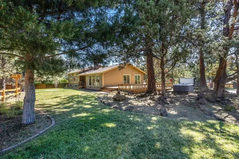 61174 Tapadera Street Bend OR 97702