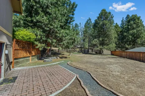 61174 Tapadera Street Bend OR 97702