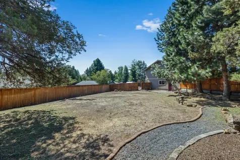 61174 Tapadera Street Bend OR 97702