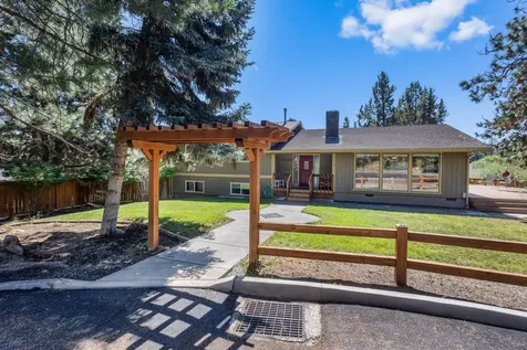 61174 Tapadera Street Bend OR 97702