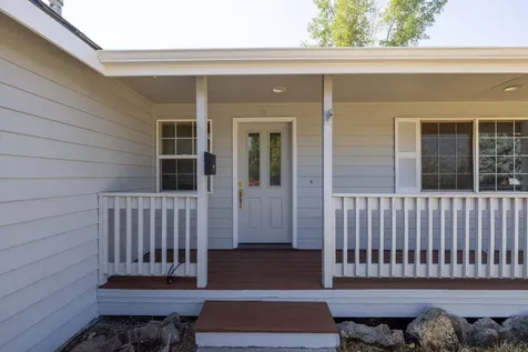 2735 NE Faith Drive Bend OR 97701