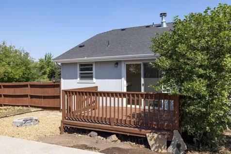 2735 NE Faith Drive Bend OR 97701
