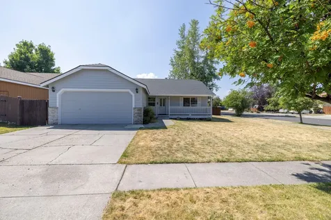 2735 NE Faith Drive Bend OR 97701