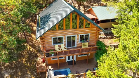 5255 Griffin Lane Medford OR 97501