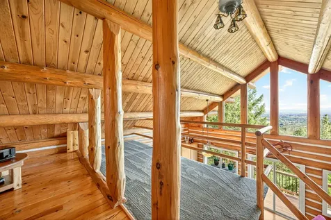 5255 Griffin Lane Medford OR 97501