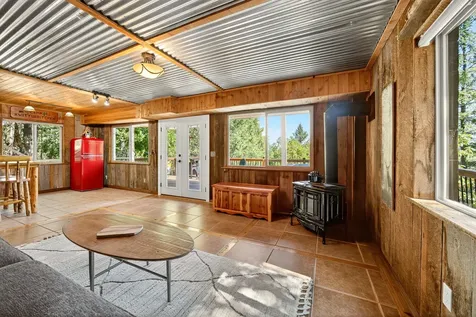 5255 Griffin Lane Medford OR 97501