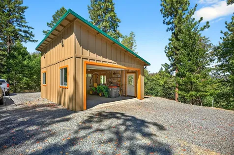 5255 Griffin Lane Medford OR 97501