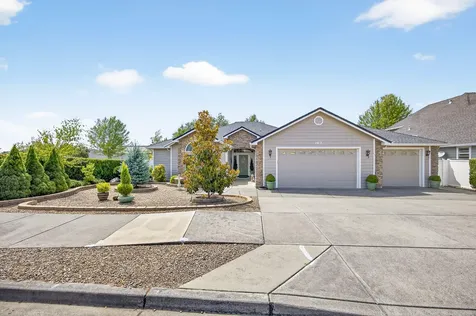362 Leandra Lane Eagle Point OR 97524