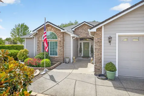 362 Leandra Lane Eagle Point OR 97524