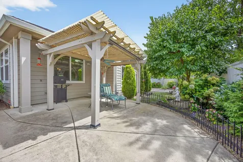 362 Leandra Lane Eagle Point OR 97524