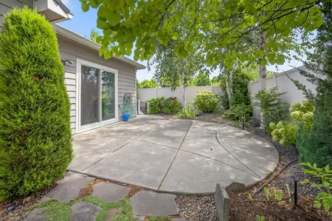 362 Leandra Lane Eagle Point OR 97524