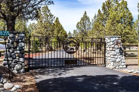 18355 Pinehurst Road Bend OR 97703