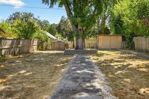 601 Park Avenue Medford OR 97501