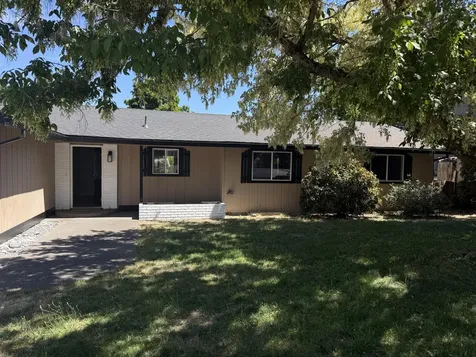 2660 Hawaiian Avenue Medford OR 97504