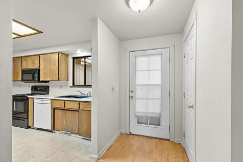 2931 Aldersgate Road Medford OR 97504