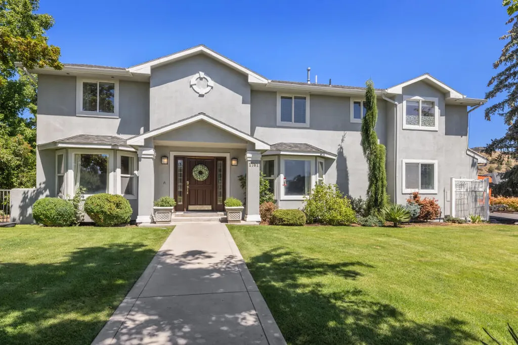 1781 Quail Ridge Drive Klamath Falls OR 97601