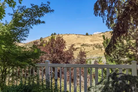 1781 Quail Ridge Drive Klamath Falls OR 97601