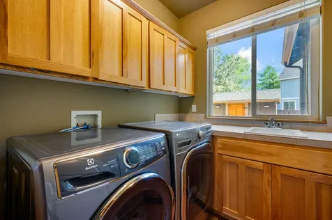 2910 NW Canyon Drive Redmond OR 97756