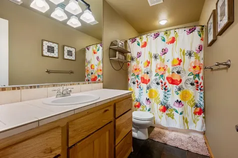 2910 NW Canyon Drive Redmond OR 97756