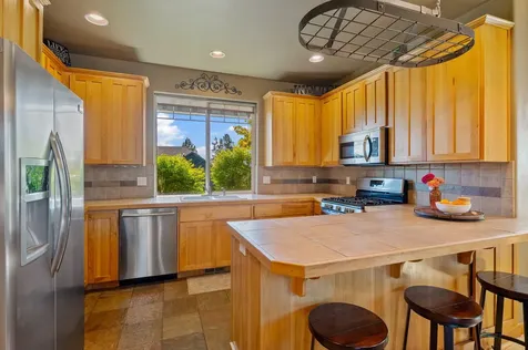 2910 NW Canyon Drive Redmond OR 97756