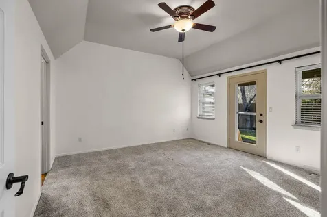 2335 NW 21st Court Redmond OR 97756