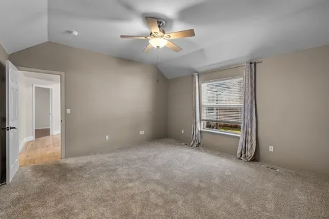 2335 NW 21st Court Redmond OR 97756