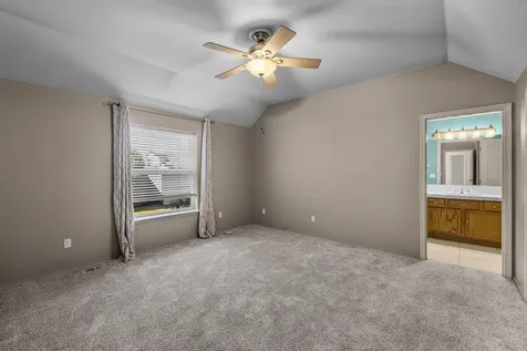 2335 NW 21st Court Redmond OR 97756