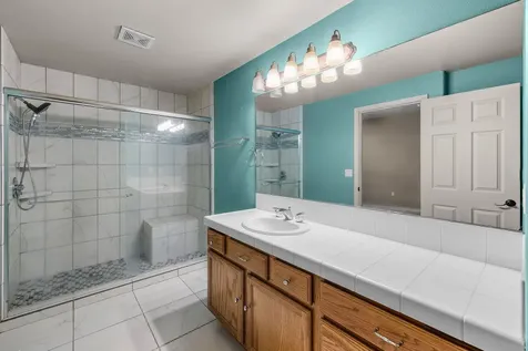 2335 NW 21st Court Redmond OR 97756