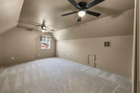 2335 NW 21st Court Redmond OR 97756