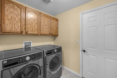 2335 NW 21st Court Redmond OR 97756