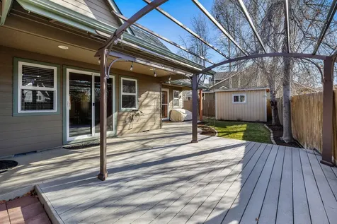 2335 NW 21st Court Redmond OR 97756