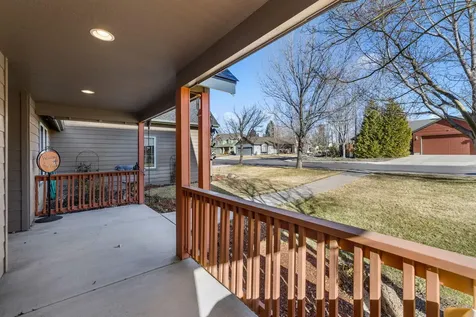 2335 NW 21st Court Redmond OR 97756