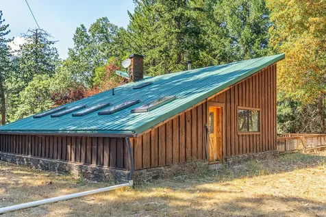 5010 Old Highway 99 S Ashland OR 97520