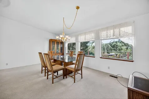 230 Blackwell Drive Grants Pass OR 97527
